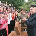 В Пхеньяне прошел детский военный парад с игрушечными ракетами и стрельбой по американцам