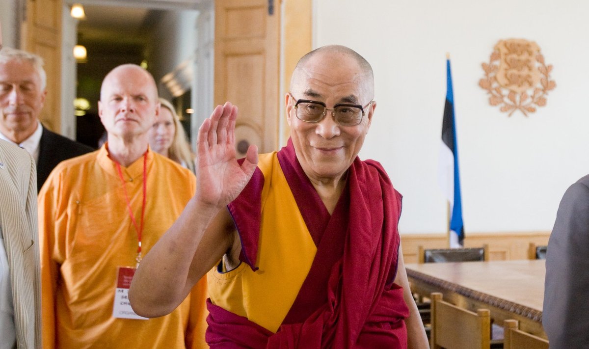 Dalai-laama riigikogus
