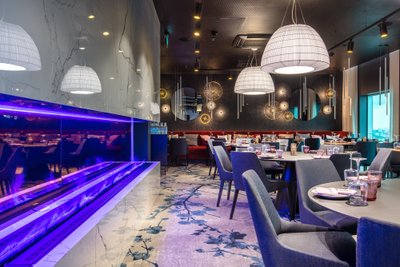 Hotelli restoran-baar.