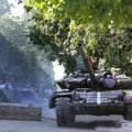 Pealtnägijad: Luhanskisse saabus Venemaalt 6 tanki ja 8 veokit võitlejatega