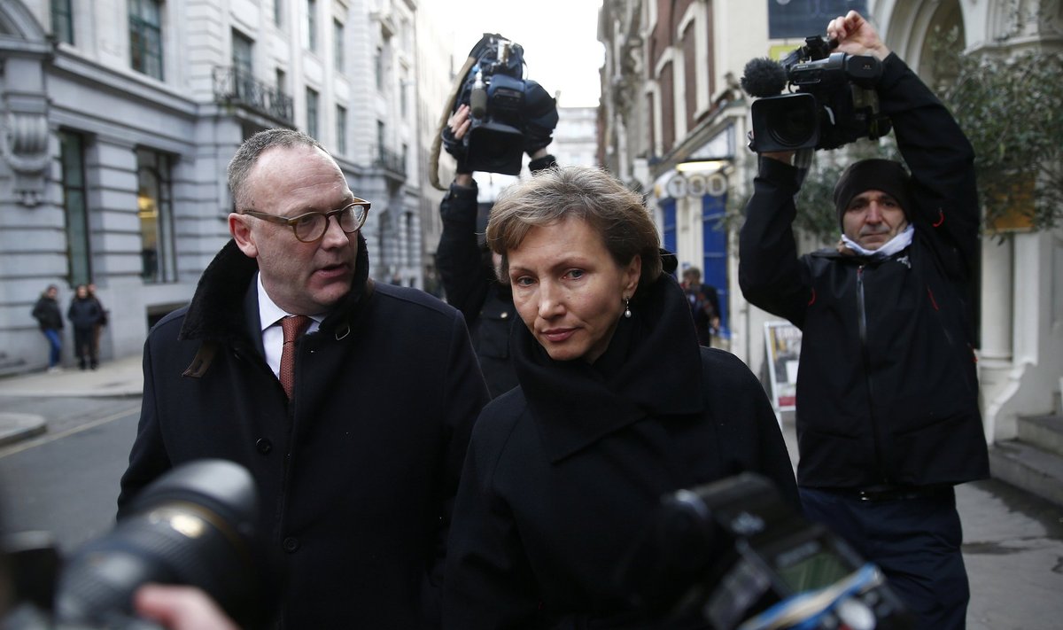 Marina Litvinenko ja tema advokaat Ben Emmerson olid Londonis kohtu-uurimise avalikule kuulamisele minnes meedia tähelepanu keskpunktis.