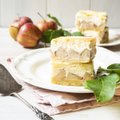 Hapukoorekattega õunaplaadikook, millest saad ühekorraga nii magusa kui hapu, nii krõbeda kui pehme maitseelamuse 