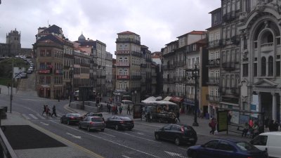 Pime, sünge, kuid imeilus Porto.