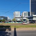 ФОТО | В центре Таллинна автобус протаранил трамвай, движение уже восстановлено