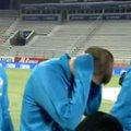 VIDEO: Protest riigi vastu? Venemaa jalgpallur kattis hümni ajal kõrvad kinni