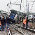 FOTOD ja VIDEO | Rongiõnnetuses Itaalias Milano lähedal hukkus kolm inimest