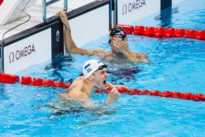 Kregor Zirk tegi teisipäeva õhtul Pariisi olümpia ujumisbasseinis hiilgava etteaste ja püstitas meeste 200 m liblikujumise poolfinaalis uue Eesti rekordi ajaga 1.54,22.