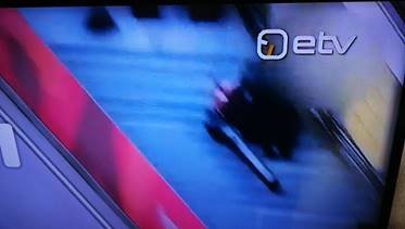 Teine näide eksimusest: kanal 2 logo on udulaigu alla peidetud ja peale on pandud ETV logo.