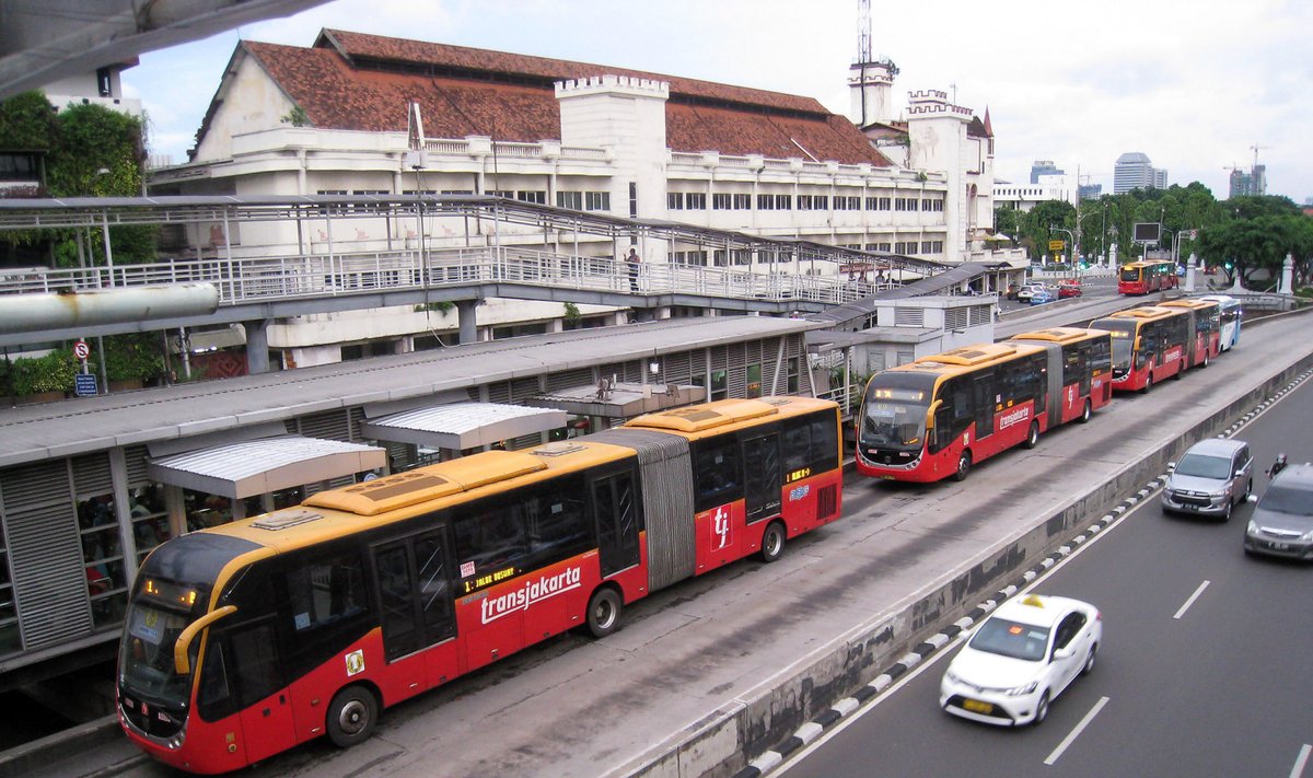 Nn metroobuss Indoneesias Jakartas