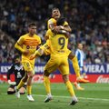 Футболисты „Барселоны“ сбежали с поля из-за агрессивных болельщиков