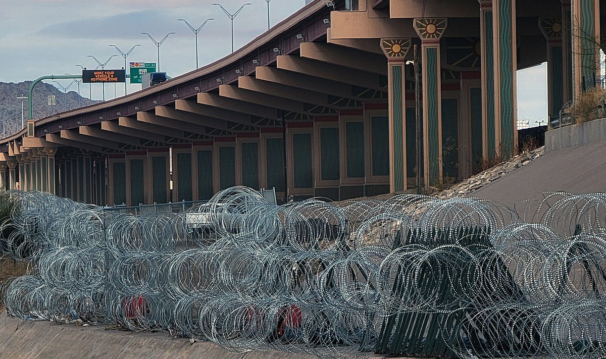 USA ülemkohus on tunnistanud inimesi vigastava lõiketraadi Texase-Mehhiko piiril ebaseaduslikuks.