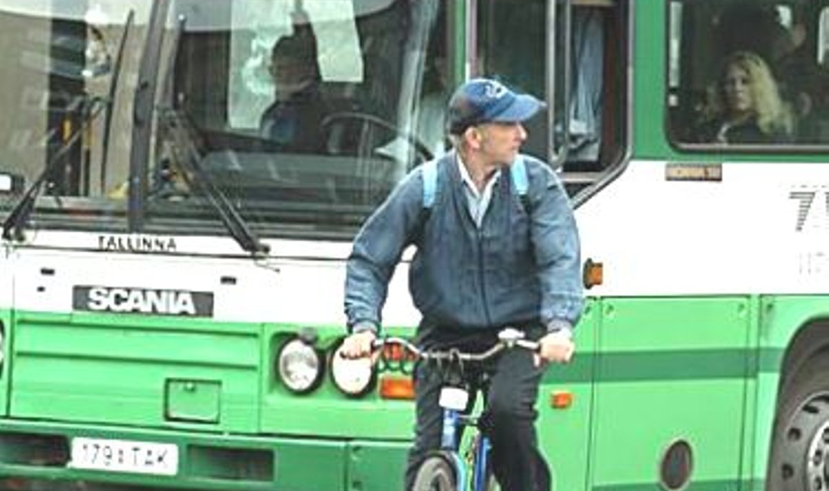 Jalgratas ja buss