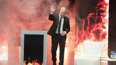 KRANAAT | ERJK plindris: Võrklaeva tegemiste uurimiskomisjon võib ise olla keelatud annetus