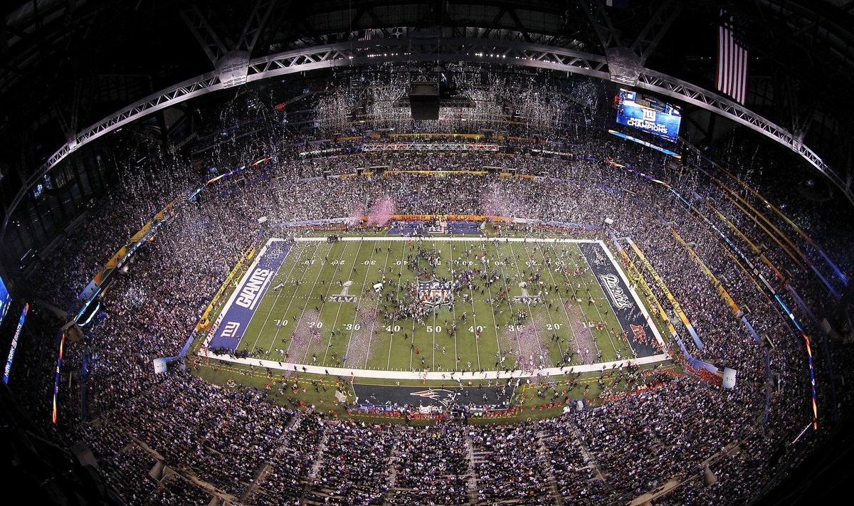 Super Bowl toob kopsakast piletihinnast hoolimata staadioni pilgeni täis. Pilt 2012. aasta finaalmängust, kus tänavune finalist New England Patriots jäi alla New York Giantsile.