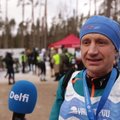 ВИДЕО | Невероятно! На Тартуском марафоне лыжник упал в воду, его одежда замерзла, но он дошел до конца!