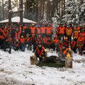 FOTOD: Metsaomanikud pidasid Vardi jahiseltsi mail ühisjahti