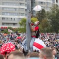 Как в Беларуси помогают пострадавшим от властей в ходе протестов