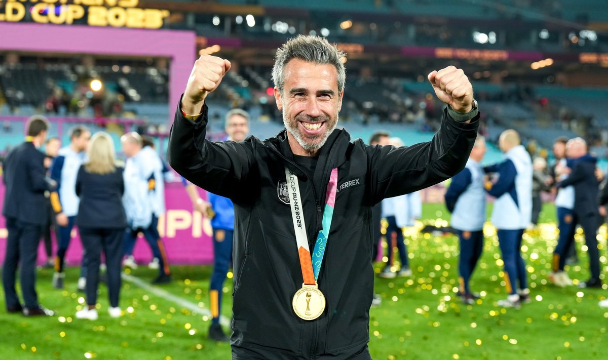 Hispaania jalgpalliliit soovib Jorge Vilda koondise peatreeneri kohalt taandada.