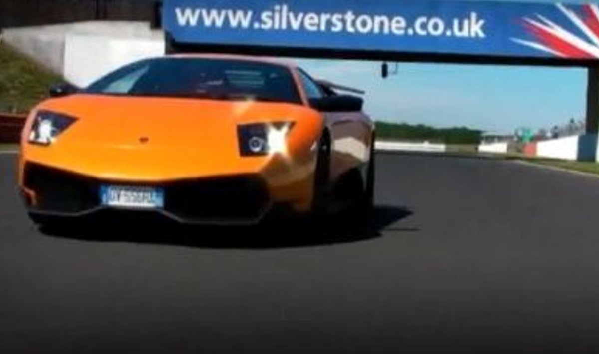 Lamborghini keeras Silverstone'i ringraja ümber oma sõrme