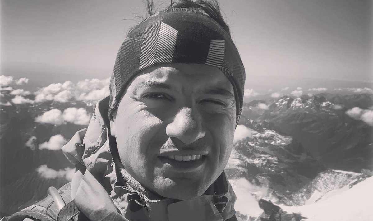  НА ВЕРШИНЕ МИРА: С юных лет Евгений Бирин покорял все новые и новые вершины в разных уголках мира. Как альпинист, бизнесмен и преступник.
