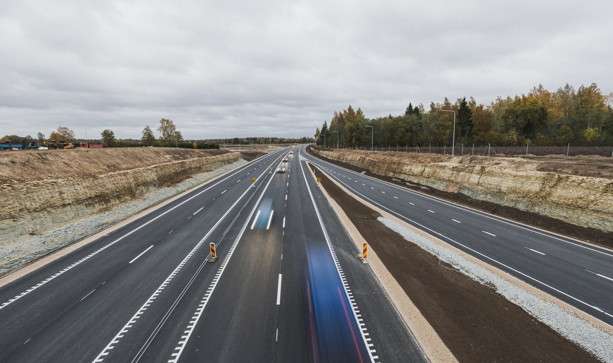 Saatejuhi Madis Vasseri sõnul on üllatav, et inimeste jaoks on automaksu kehtestamine ootamatu, arvestades et Eesti kirjutas juba 2015. aastal Pariisi kliimaleppele alla. 