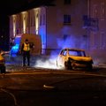 ФОТО и ВИДЕО: В Таллинне на улице Асула ночью подожгли три автомобиля