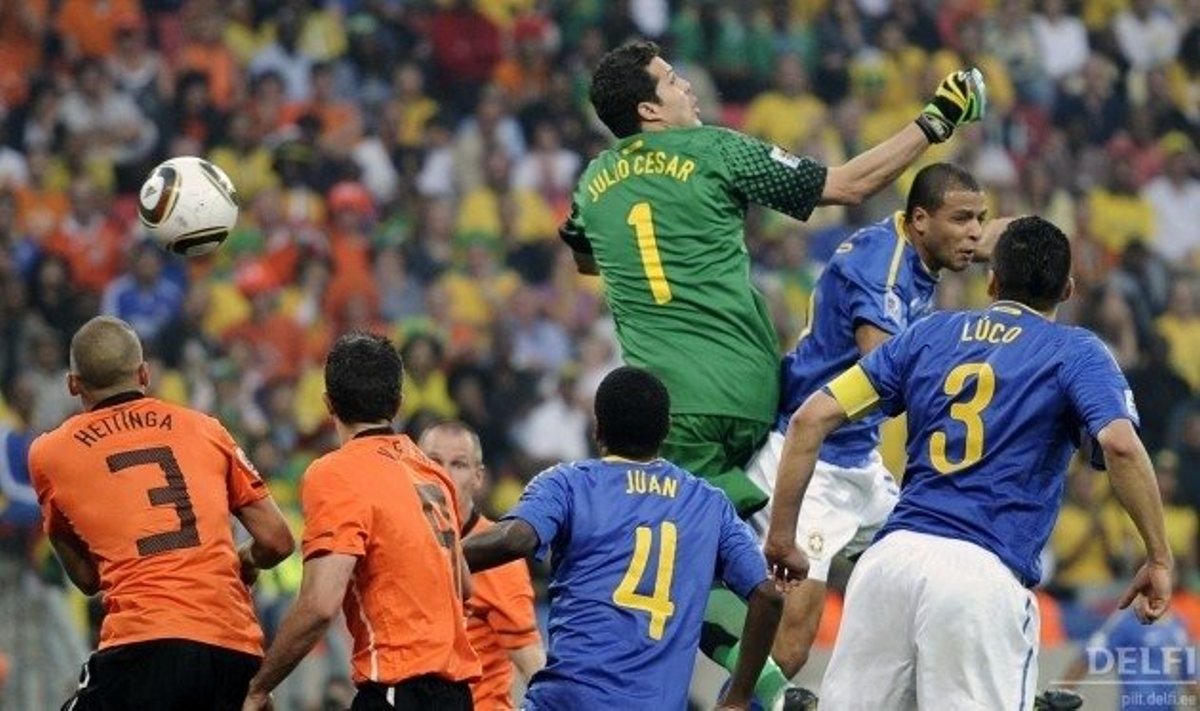 Jalgpalli MMi veerandfinaal Holland - Brasiilia