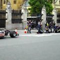 VIDEO: Webber põrutas Red Bulli vormeliga Londonis ringi!