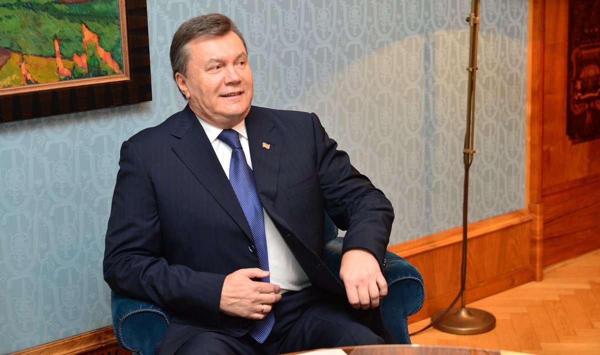 Ukraina president Eestis külas