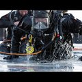 FOTOD JA VIDEO: Ajateenijatest akvalangist-geoloogid õppisid Rummu karjääris jääsukeldumist