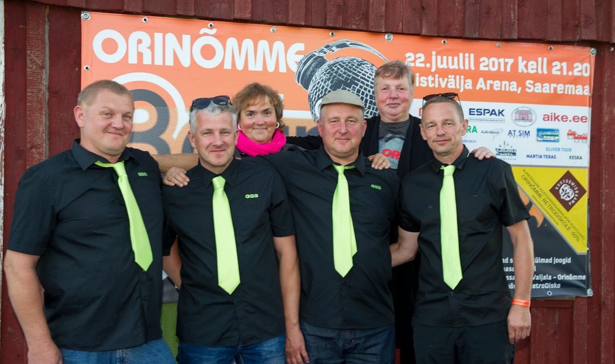 Retrodisko korraldusmeeskond – Andres Niits (vasakult), vennad Ahti ja Aimur Väin, Anu Viljaste, Made Kärner ja Ardi Traumann – otsustas peo sel suvel vahele jätta. 