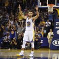 VIDEO: NBA täht Stephen Curry püstitas ühes mängus tabatud kolmeste rekordi