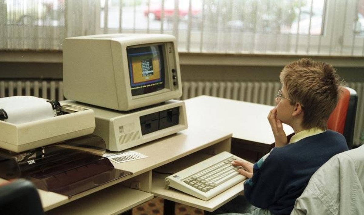IBM Personal Computer XT (1983)