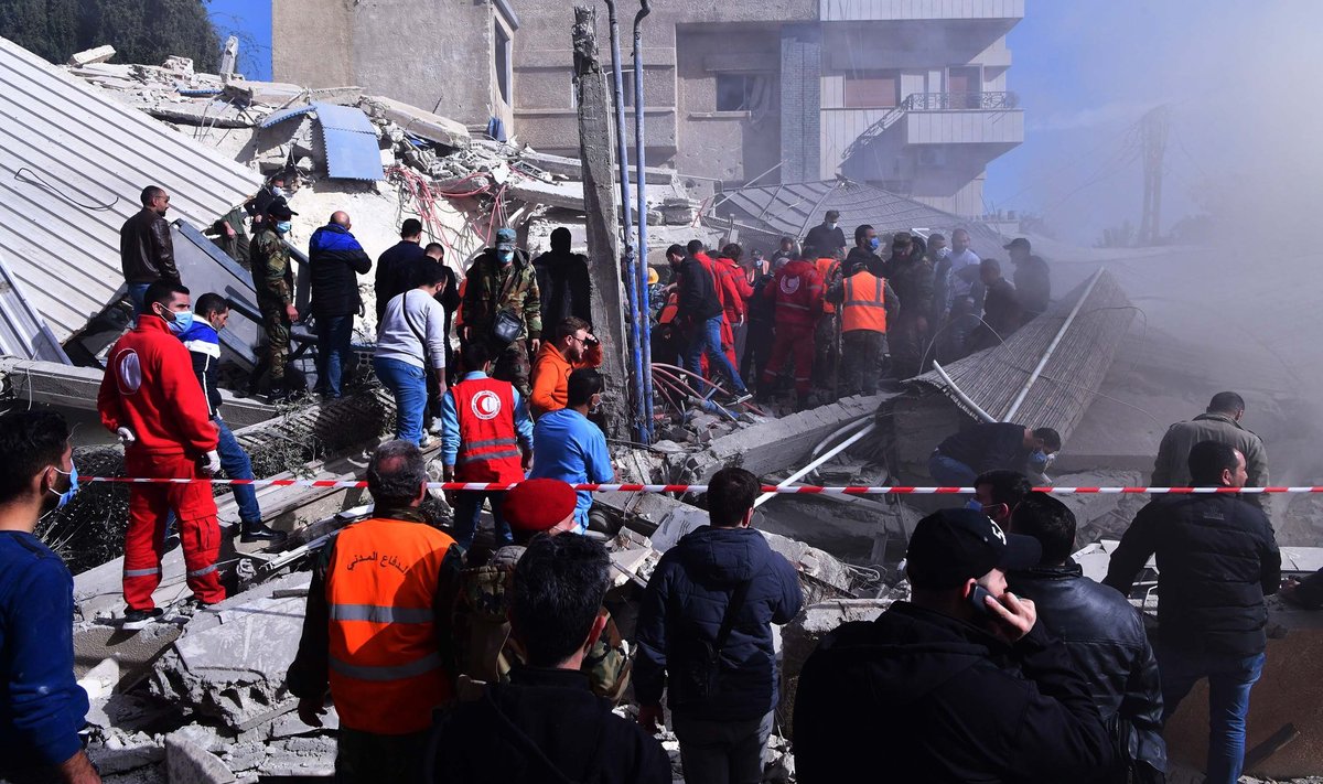 Спасательные работы в Дамаске после удара Израиля