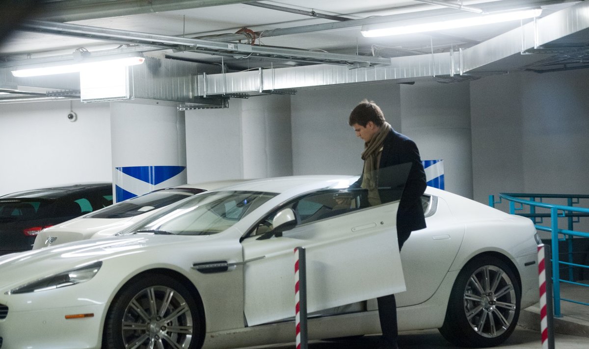 Henry Kallas ja tema Aston Martin