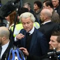 Hollandi islamivastase poliitiku Wildersi valvemeeskonna politseinik lekitas infot marokolastest kriminaalidele