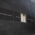ФОТО | В стене памяти Мемориала жертвам коммунизма зияет пробел