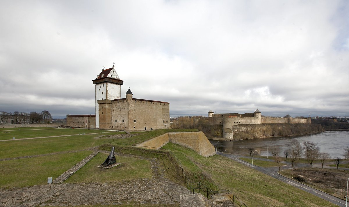 Tüli Narva linnuse renoveerimise ümber