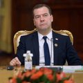 Medvedev lubas suhetes Ukrainaga emotsioonid ja sugulustunded kõrvale jätta