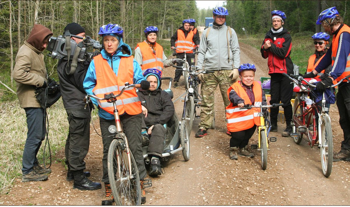 Et kogu matkagrupp ettenähtud ajaga Munamäe tippu jõuaks, peab igaüks olema valmis ka ratastega liikuma.