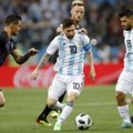 Agüero astus Messi kaitseks välja: ta on koondises asendamatu mees