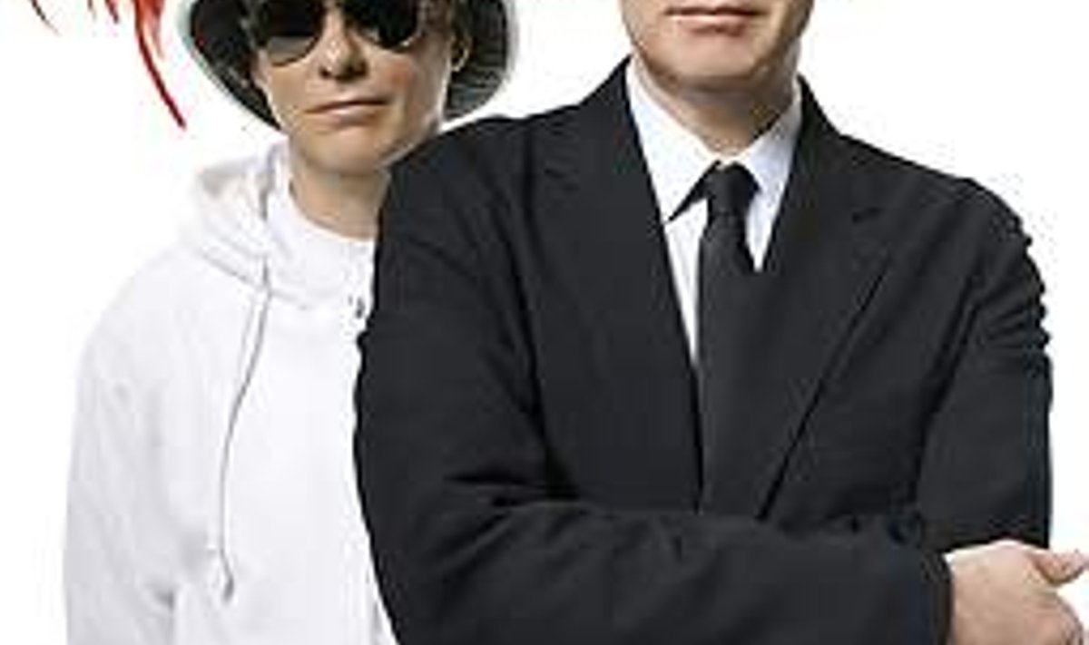 VARJUS JA ESIPLAANIL: Erakuelu eelistav Chris Lowe (vasakul) ja duo igavene kaanepoiss Neil Tennant. PARLOPHONE