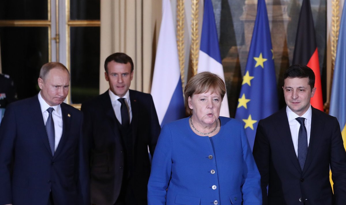 Saatjad ja põhitegelased üleeile Pariisis: (vasakult) Venemaa riigipea Vladimir Putin, Prantsuse riigipea Emmanuel Macron, Saksa liidukantsler Angela Merkel ja Ukraina president Volodõmõr Zelenskõi.