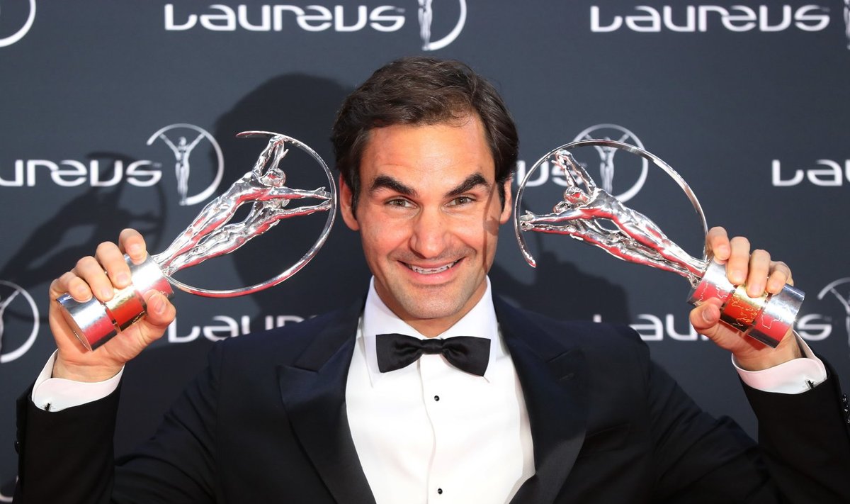 Roger Federer sai aasta meessportlase ja aasta tagasitulija tiitli.