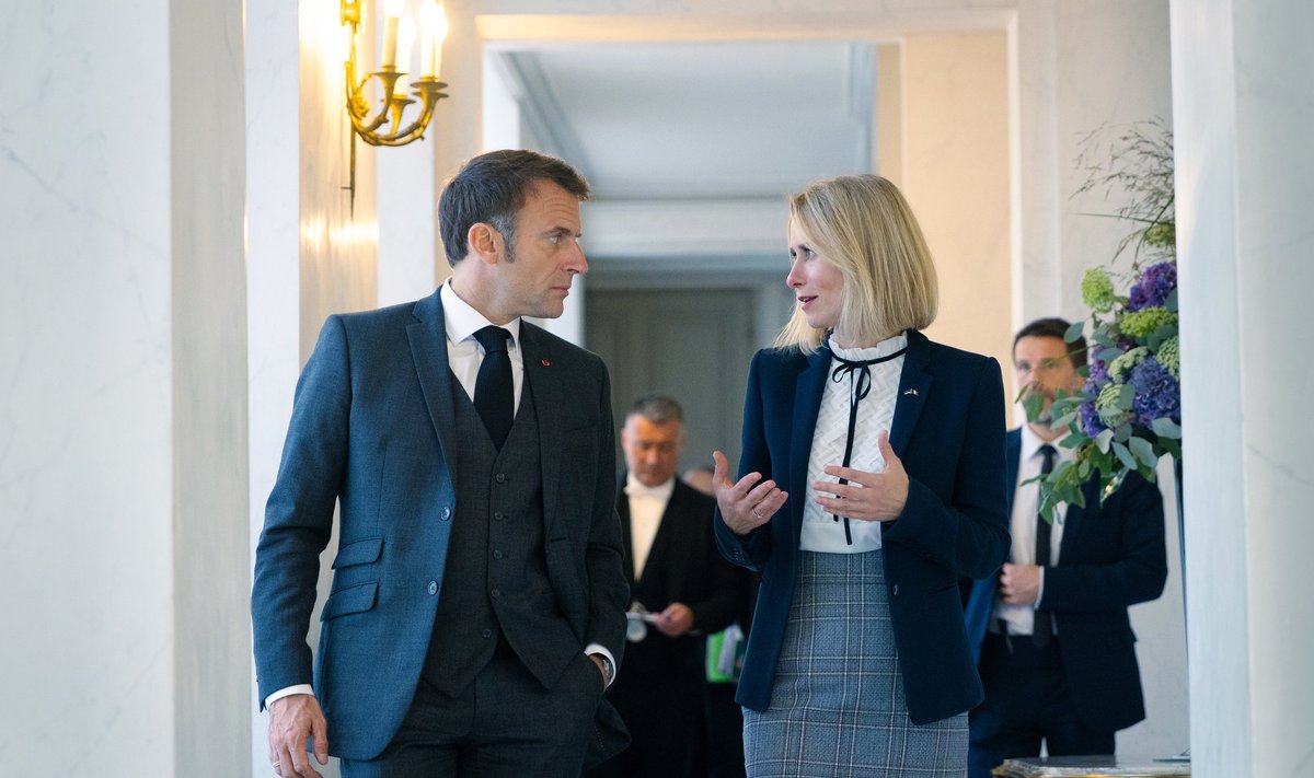 Президент Франции Эммануэль Макрон и премьер-министр Эстонии Кая Каллас