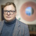Andres Maimik Tartu Ülikooli sammaste vahel seksimisest: raske peauks kaikus rütmilise kolinaga Raekoja platsini välja