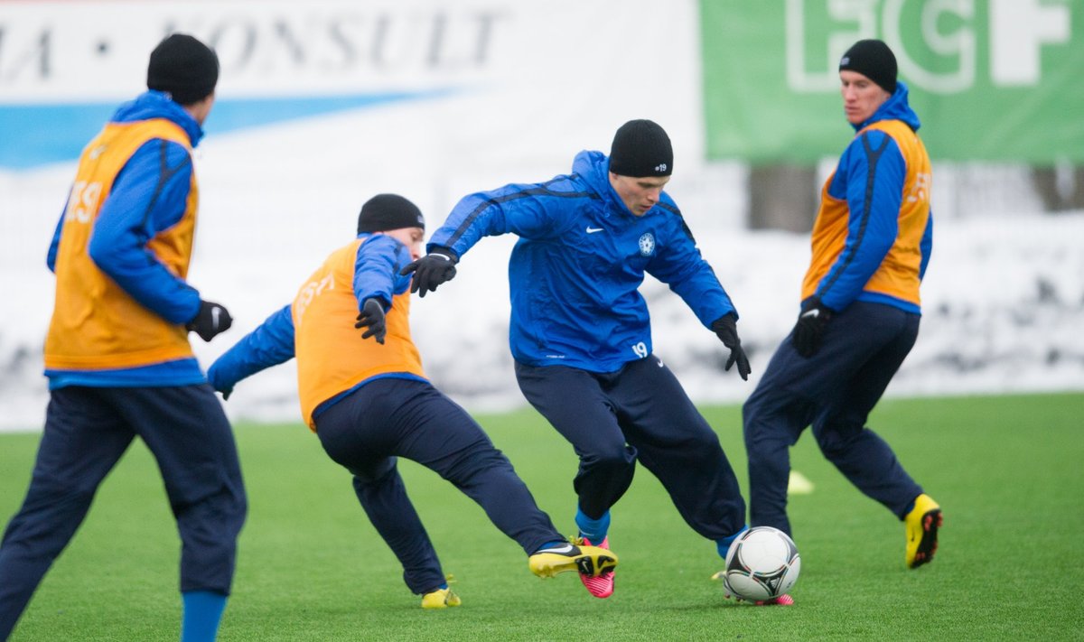 Eesti jalgpallikoondise treening Lilleküla staadionil