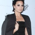 Demi Lovato üledoosi põhjus selgunud: diiler tõi staarile ekslikult fentanüülivoldikud