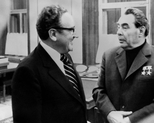 Eva Gutmann: „Henry Kissinger, see oli see sõjakurjategija, onju!?“