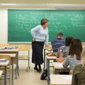 С 1 января минимальная зарплата учителей вырастет до 900 евро